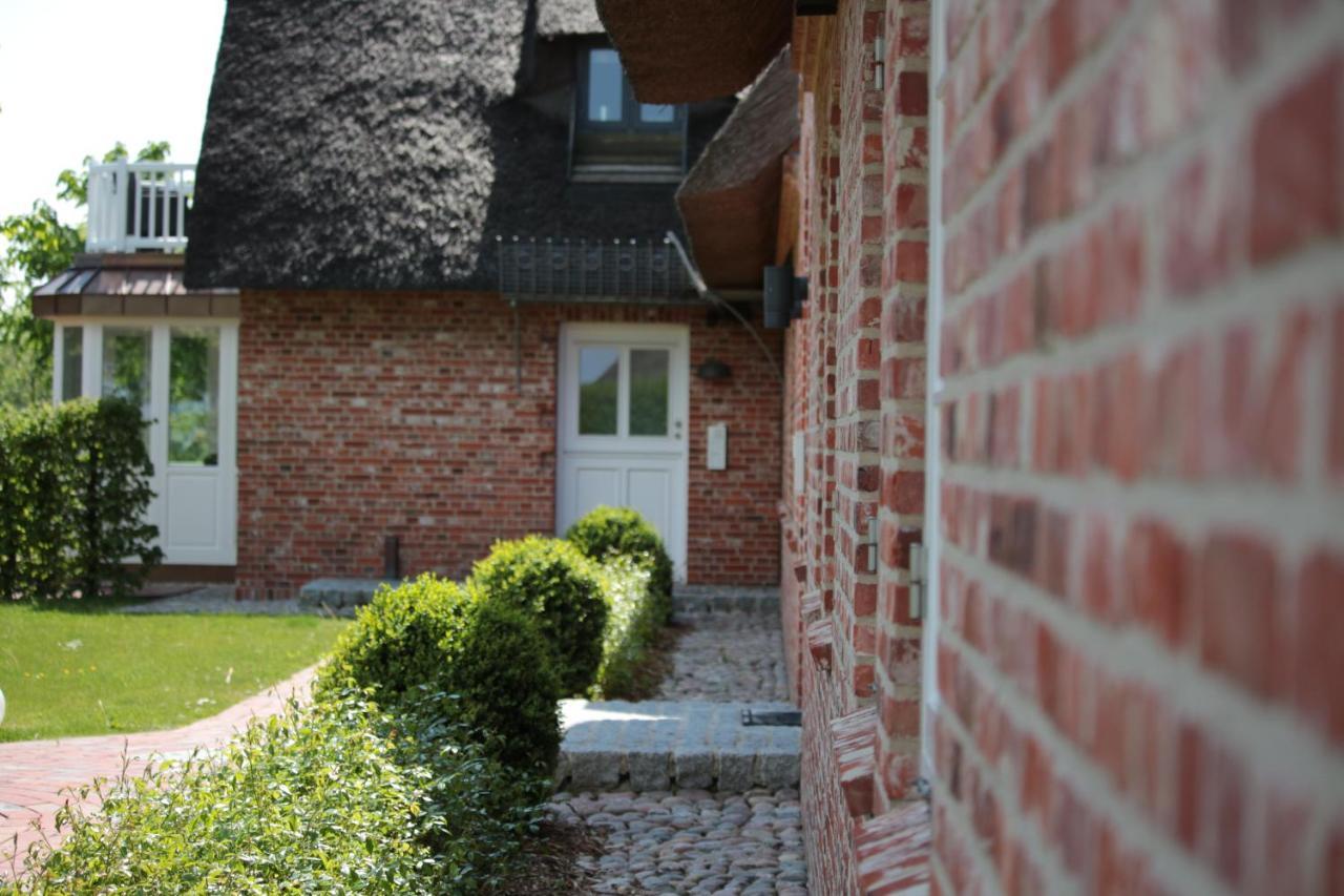 Ferienwohnung 1 Im Reetdachhaus Muehlenhof Sankt Peter-Ording Exteriör bild